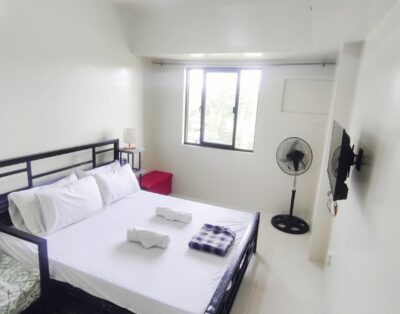 FLO Studio Condo Walk to Burnham/Session/Teacher’s camp. Location: Brenthilll Baguio